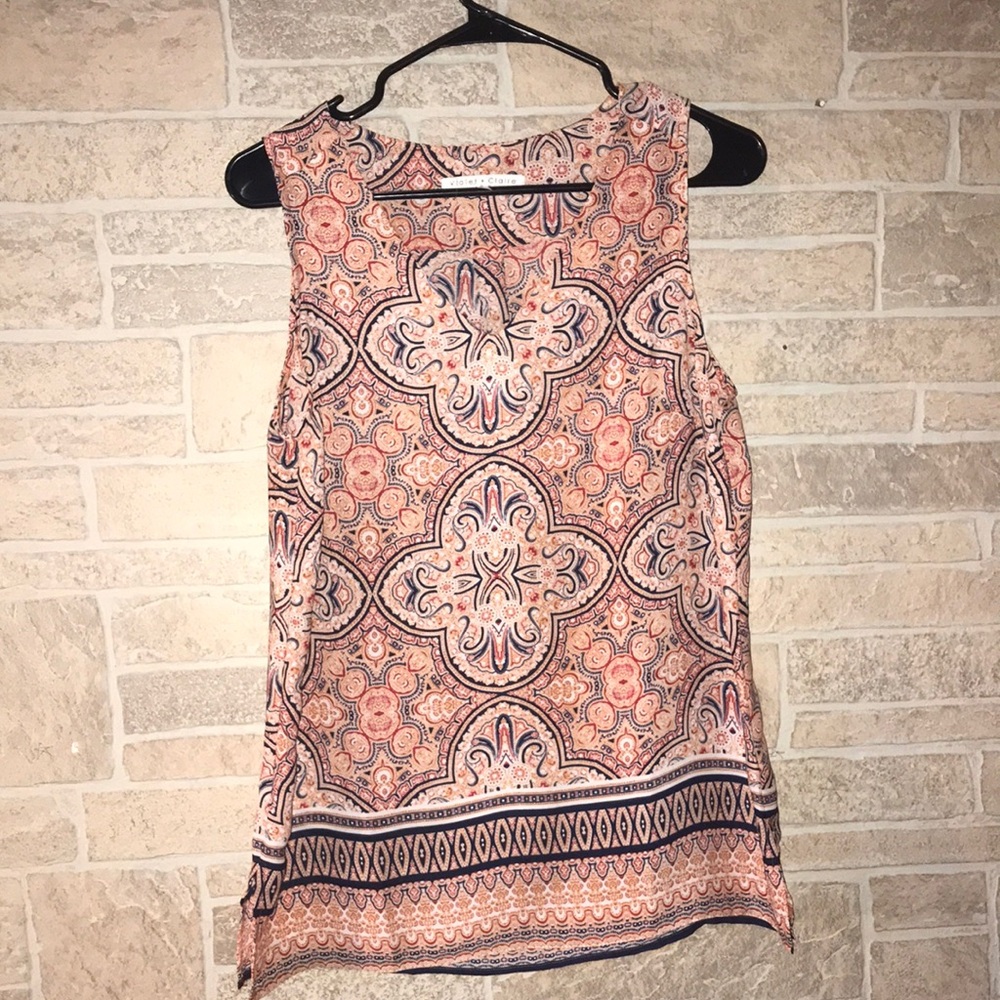 ✅Violet + Claire Sleeveless Tunic Top